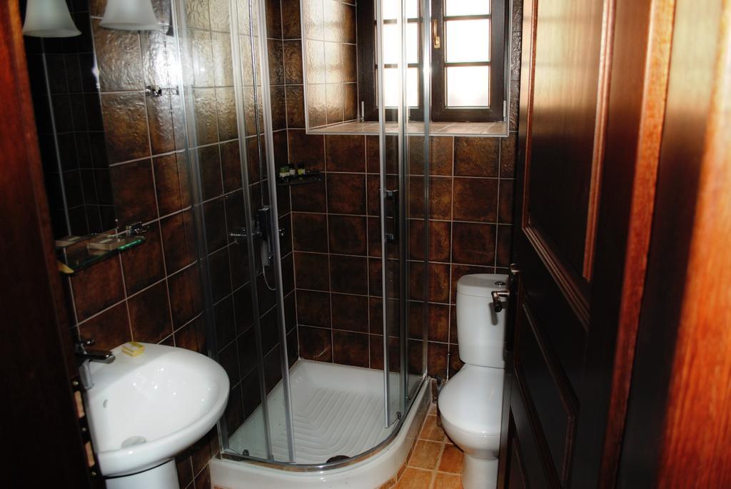 Chorostasi Mansion Otel Arnaía Dış mekan fotoğraf