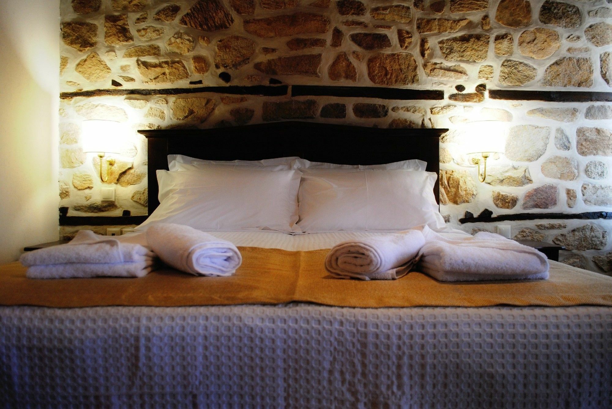 Chorostasi Mansion Otel Arnaía Dış mekan fotoğraf